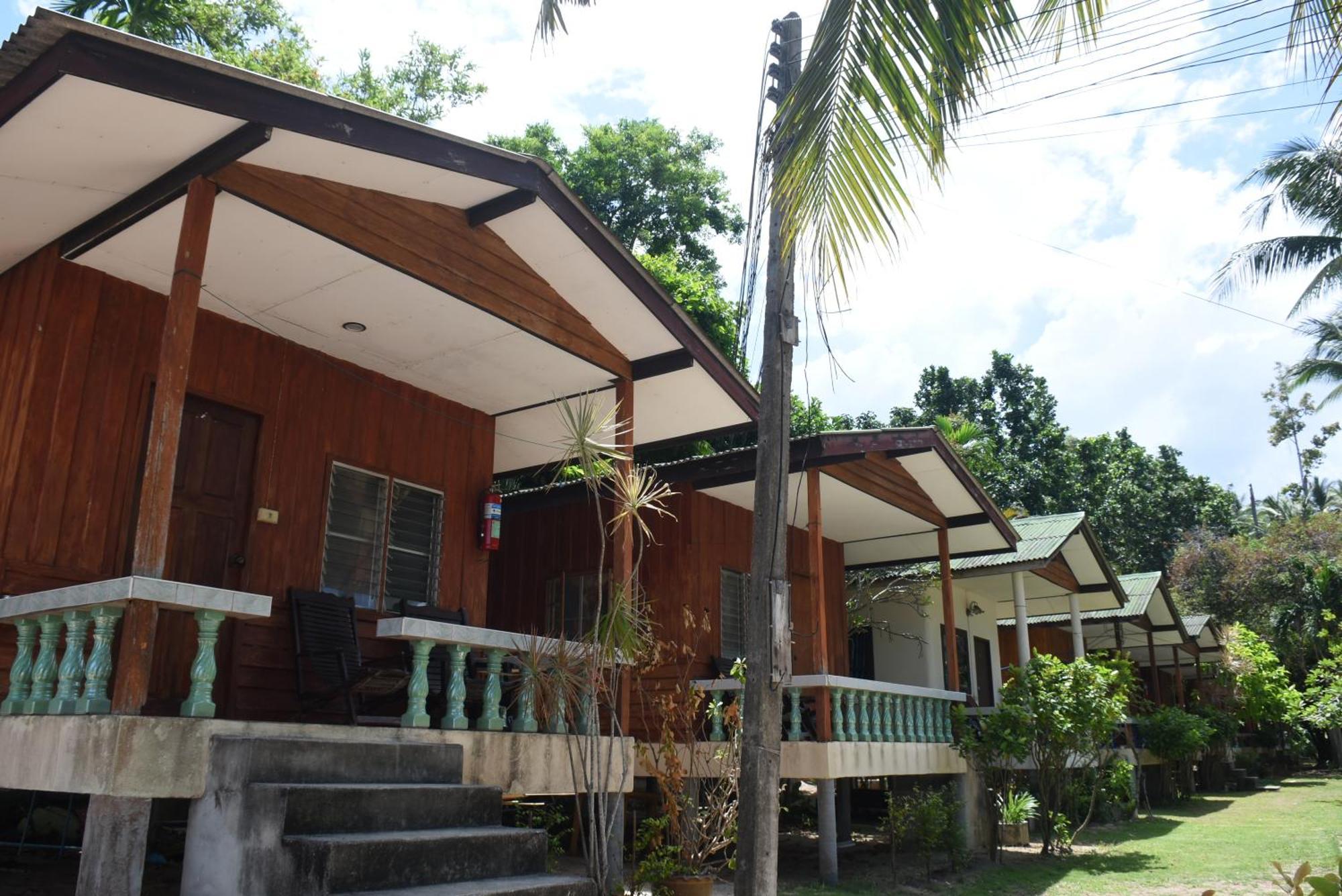 Blue Lotus Resort Baan Tai Exterior foto